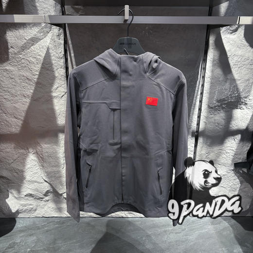 安踏冠军全天候系列秋冬款连帽外套防泼水压胶工艺正品152510712 商品图1