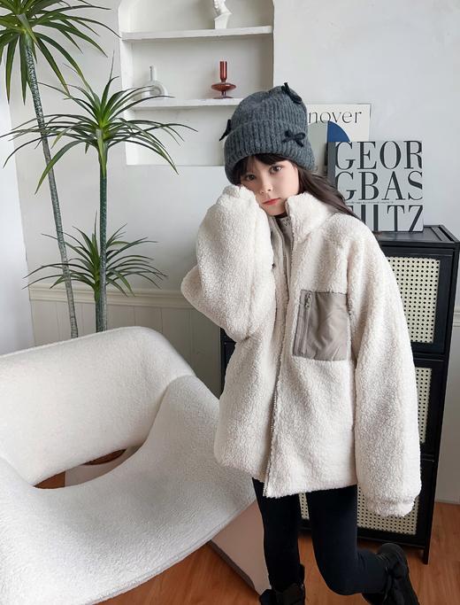 一件过冬的保暖科技🤩牢牢抓住“暖气”💭真正有效的保暖御寒❗️【出外贸高端高品亲子款冬季羊羔绒双面穿外套】男宝&女宝都能穿 双面可穿🙌买一件=两件 商品图3