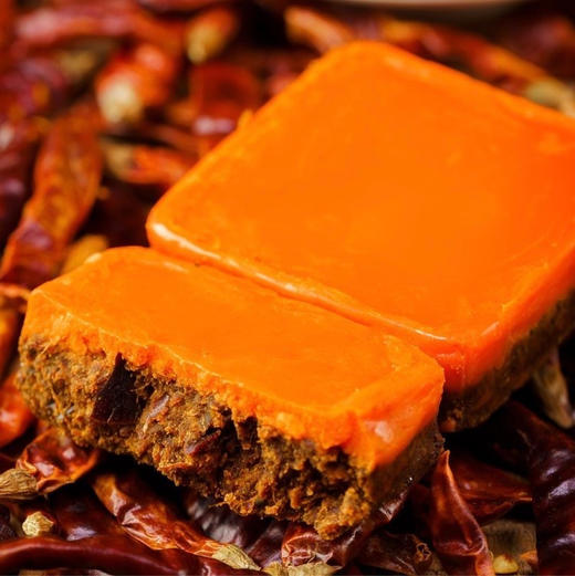 ❗️❗️29.9💰到手20袋❗️❗️【启掌柜重庆牛油老火锅底料】每袋50g💰小包装，方便❗️ ✅在家轻松get饭店味道👋 ✅正宗地道川渝🌶️风味，醇香牛油，料足！够辣！够香 商品图2