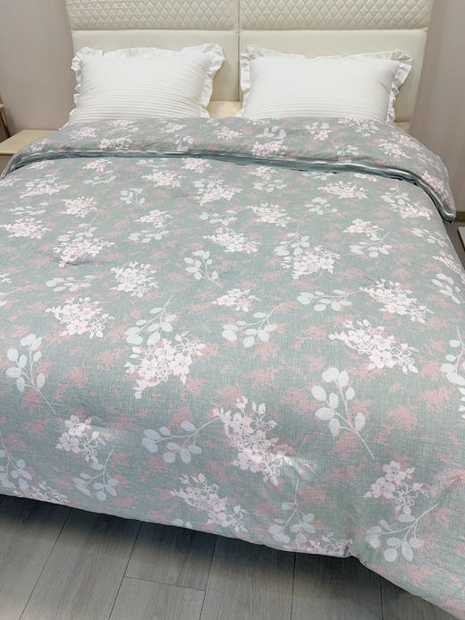 松植屋双人恒温子母被  德芙绒面料，柔软又轻盈，四季可用 商品图0