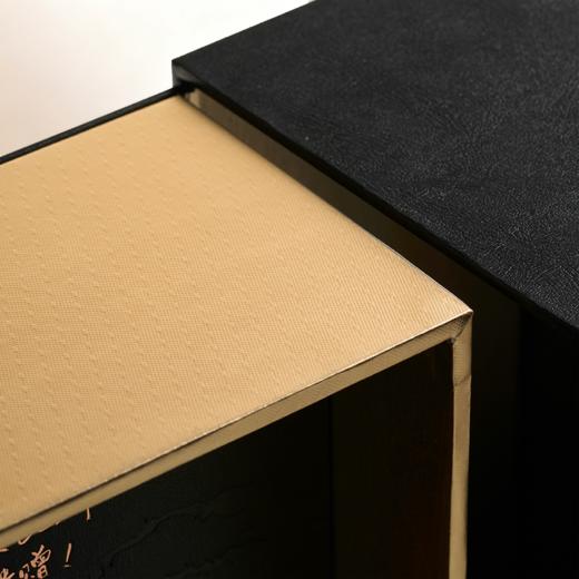 双开门礼盒【2不锈钢罐+1勺 黑色 约装3~4两左右】68元一套/10套一箱 商品图3