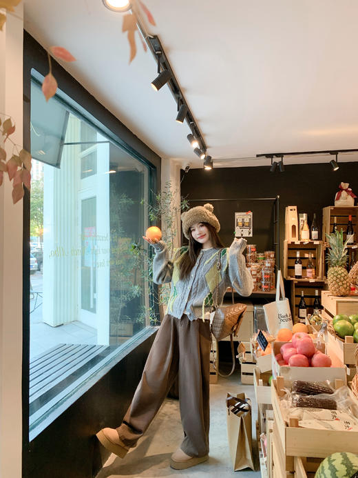 <曾小咸推荐> 现货秒杀！微信超特价！灰色菱形短款毛衣开衫 日常189.99 立减100 秒杀89.99！ 商品图13