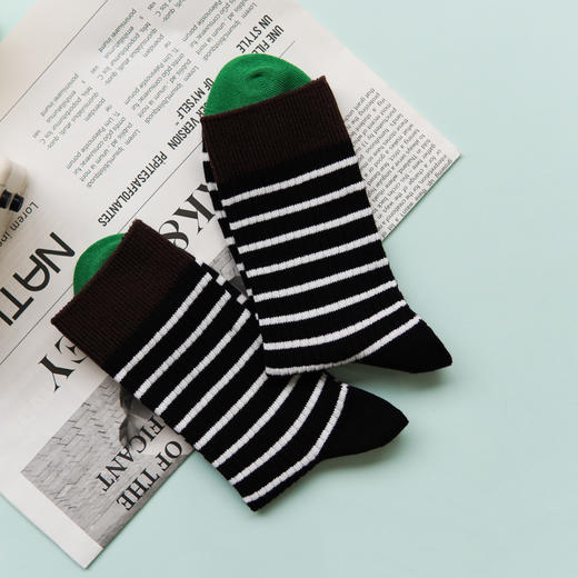 【任选3双59元】女士时尚彩条棉袜中长筒棉袜【1双装 2522507】 商品图3