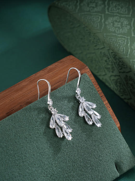 子佩集S925银【冰花淑叶】耳环【Z18589】纯银时尚玉兰花水滴2507 商品图0