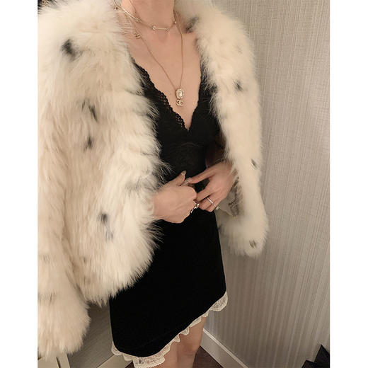 金蘑菇菇  迷恋古董胸衣 / 外套伴侣 秋冬内搭的小小精致感 商品图1