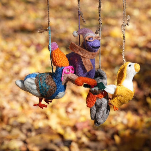 北京仓｜Felt So Good-Demi the Dinosaur-冬日小恐龙黛米 羊毛毡 挂件［英国设计师］ 商品图6