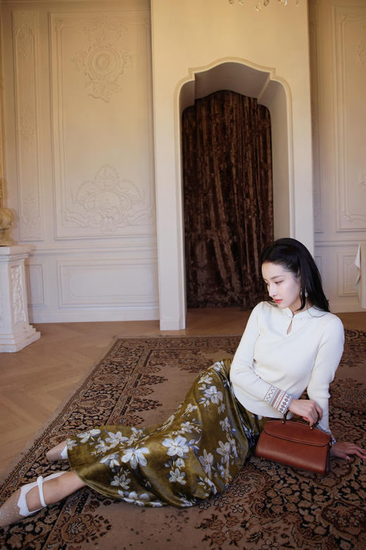 逸红颜明月优选#百合花丝绒半裙『香满庭』复古浪漫大气百合印花，百搭典雅新中式 商品图11