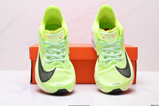 耐克Nike ZoomX Invincible Run Flyknit轻便透气减震回弹休闲运动跑步鞋FN8454-100男女鞋 商品图6