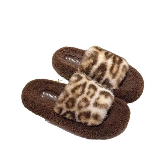 【25积分+19.9得】2025新款时尚家用卧室豹纹舒适毛绒拖鞋加厚保暖平底防滑毛毛棉拖 商品图4