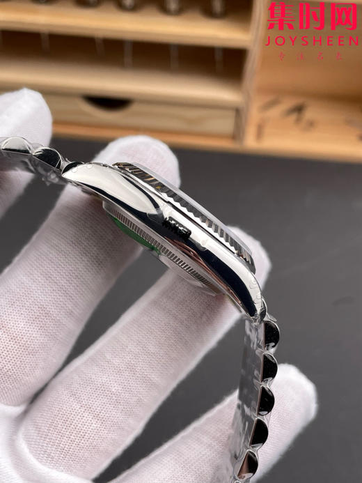 劳力士 VS日志36系列 蓝盘钻面 男士腕表 小手腕福音 丹东3235机 三珠带 表径36mm 商品图5