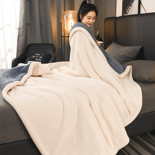 【三层夹棉立体舒棉绒毛毯】冬季加厚午睡盖毯珊瑚绒沙发毯 商品图12