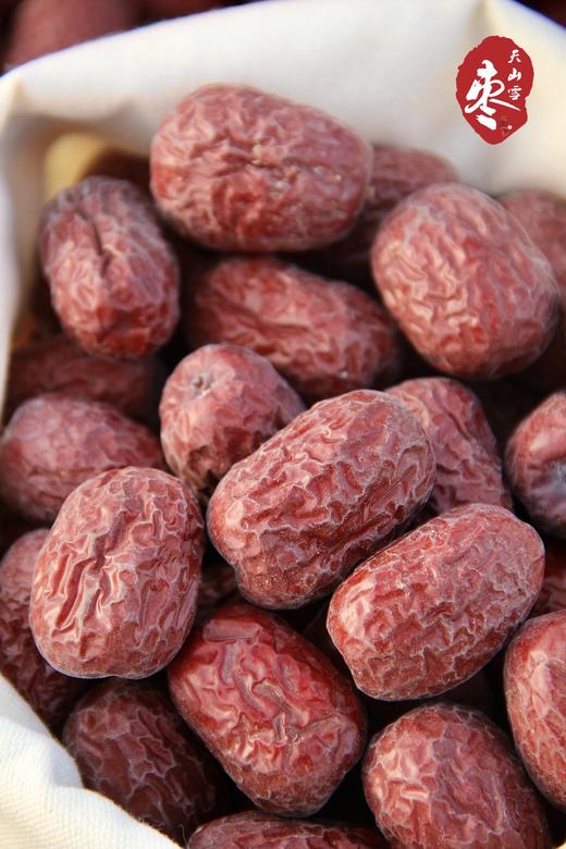 新疆天山雪枣  树上自然吊干100+天  肉质紧实糯韧  不催熟不膨大 商品图5