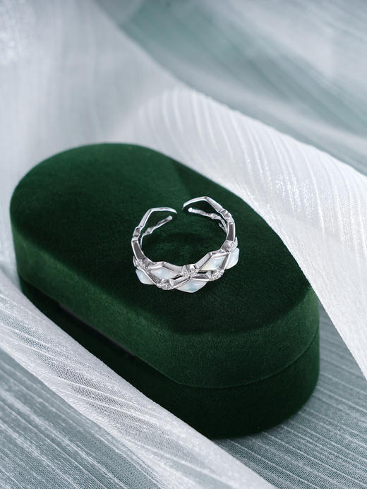 子佩集S925银【雅萃风华】戒指【JL070755】纯银锆石白贝母菱形交织2504 商品图0