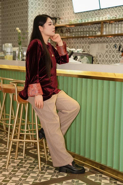 现货！24小时发货！【羊毛混纺直筒裤】松紧腰，宽松阔腿休闲裤，版型立挺显瘦，耐磨好穿不变形，浅卡其色百搭不挑人，成分：3.4%羊毛 70%聚酯纤维 15.7%再生纤维素纤维 5.8%腈纶 5.1%锦纶 商品图12