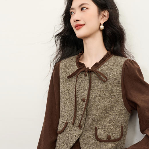 【11/19新品】熙世界小香风毛呢马甲连衣裙套装女2025秋冬款复古气质一整套穿搭 商品图4