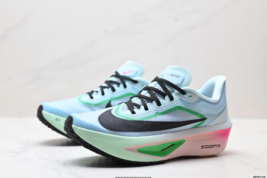 耐克Nike ZoomX Invincible Run Flyknit轻便透气减震回弹休闲运动跑步鞋FN8454-100男女鞋 商品图3