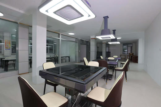 武汉慢姑娘山水民宿轰趴馆 商品图1