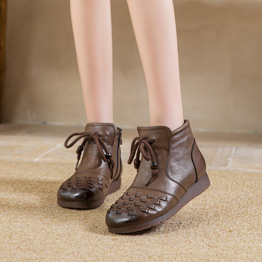 复古手工编织中老年平跟牛筋防滑，保暖短靴女牛皮妈妈棉鞋MLD-85236 商品图1