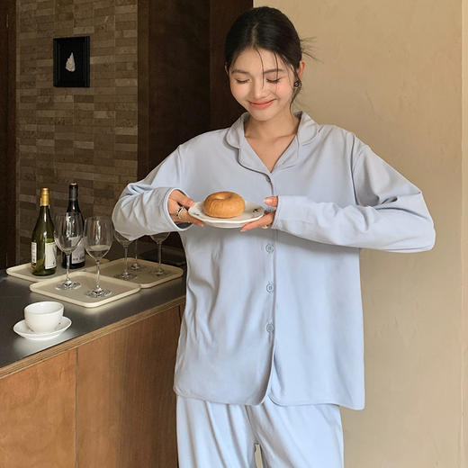 森岛 秋冬纯色女士家居服纽扣翻领长袖上衣长裤套装宽松外穿睡衣 商品图2