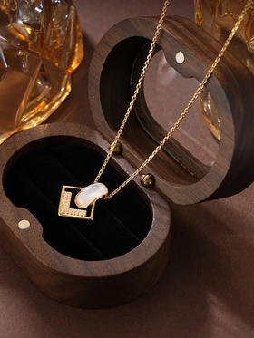 子佩集S925银【暮色朦胧】套链纯银【KK320P】时尚镀金项链白贝母2501