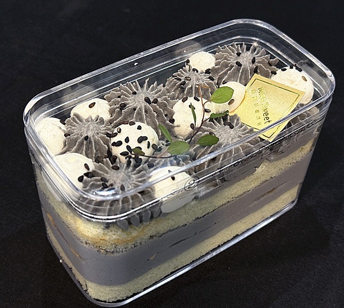 单人份:养生黑芝麻焦香豆乳奶油蛋糕