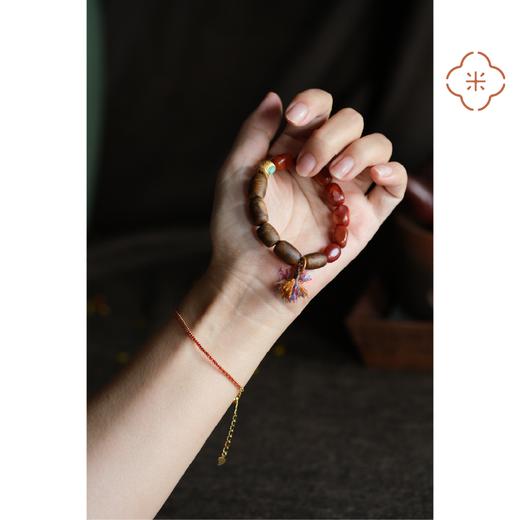米马饰物 天然奇楠沉香手钏 随形带皮南红与奇楠桶珠带来的和谐 商品图3