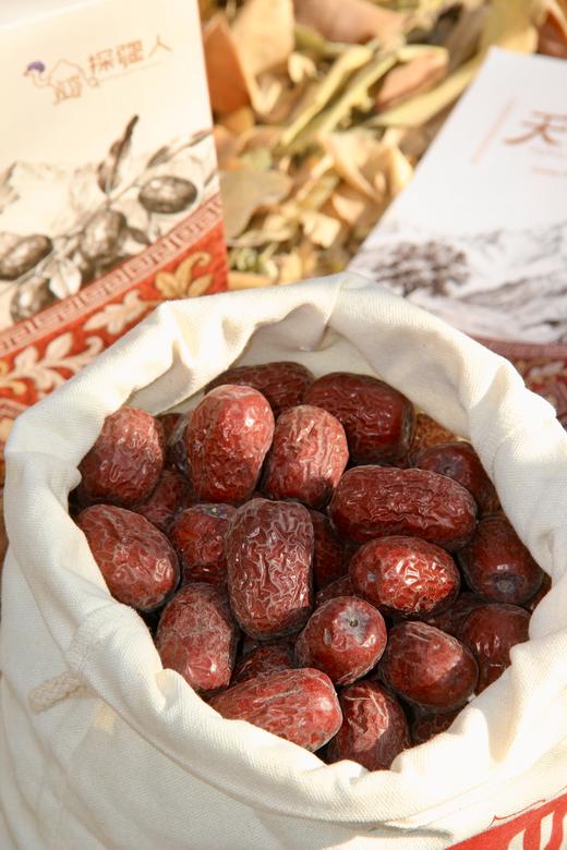 新疆天山雪枣  树上自然吊干100+天  肉质紧实糯韧  不催熟不膨大 商品图7