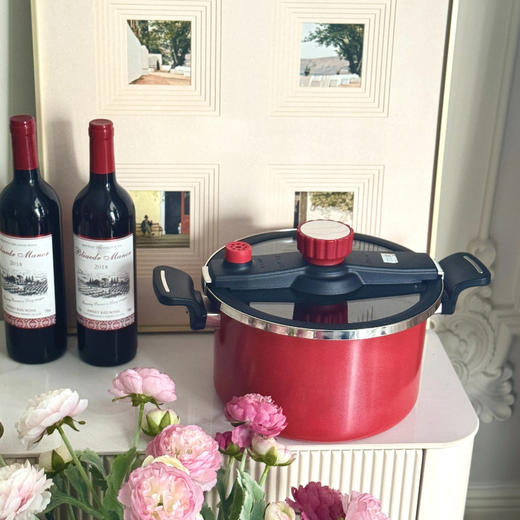 温仑山Velosan 大容量微压锅-6L 精铁一体成型 +​进口纳米陶瓷层 ；0涂层0氟0有害物质；微压锁鲜技术，微压锁鲜技术 商品图0