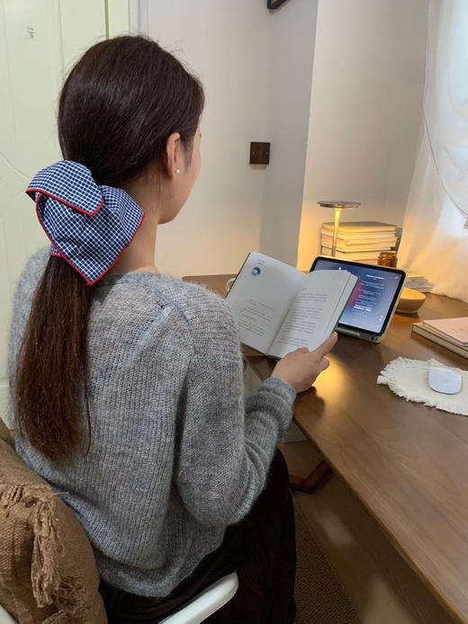  惊喜盲盒三件套~不退换！随机三款针织衫 日常刚需基础款/绞花纹理/娃娃领/开叉下摆等等多种设计款  白菜价回馈 保暖实穿 商品图3