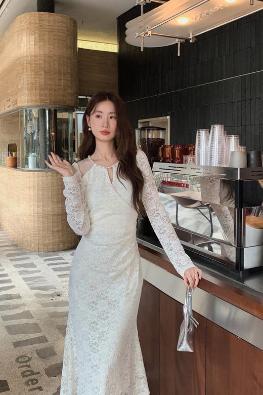 SIA SAYLOR 高端轻奢优雅珍珠领镂空蕾丝连衣裙 21493 商品图3