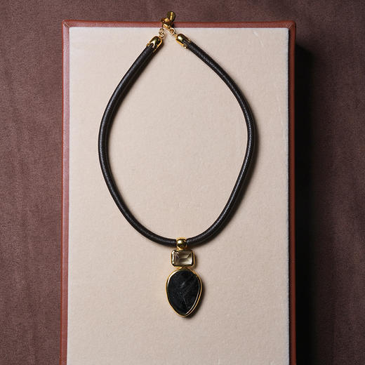 北京仓｜Chan Luu-Totem-图腾 紫苏辉石 吊坠 皮革绳 项链［美国设计师］ 商品图2