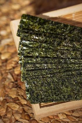 头水芝麻夹心海苔 自有出口，高复购，随时随地补钙，老少皆宜