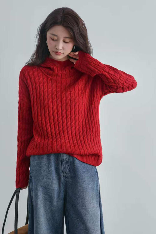 【团购 2025年 纯羊毛 绞花连帽衫】十色 镶嵌金丝纯羊毛 连帽衫 请手洗或轻柔机洗哦 柔软 亲肤 商品图3