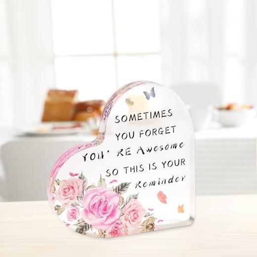 带励志标语的亚克力心形摆件 桌面个性装饰品 ins风礼物 商品图0