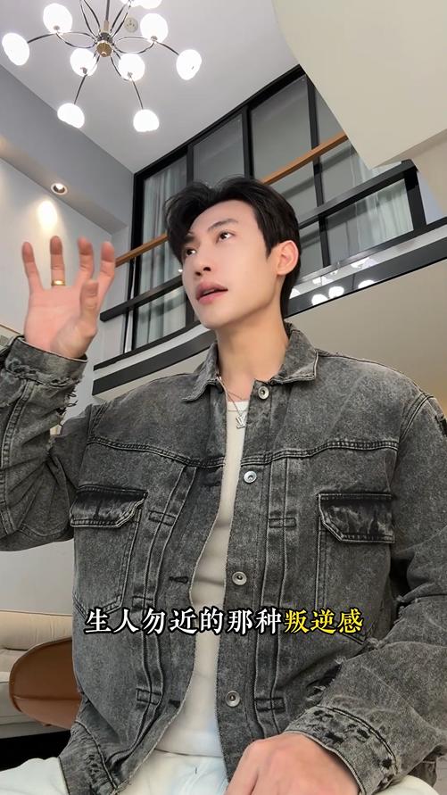 25101SDSA男士秋冬新款痞帅男装简约磨白磨破翻领纽扣夹克外套百搭时尚 商品图0