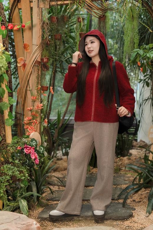 现货！24小时发货！【羊毛混纺直筒裤】松紧腰，宽松阔腿休闲裤，版型立挺显瘦，耐磨好穿不变形，浅卡其色百搭不挑人，成分：3.4%羊毛 70%聚酯纤维 15.7%再生纤维素纤维 5.8%腈纶 5.1%锦纶 商品图3