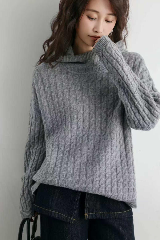 【团购 2025年 纯羊毛 绞花连帽衫】十色 镶嵌金丝纯羊毛 连帽衫 请手洗或轻柔机洗哦 柔软 亲肤 商品图2