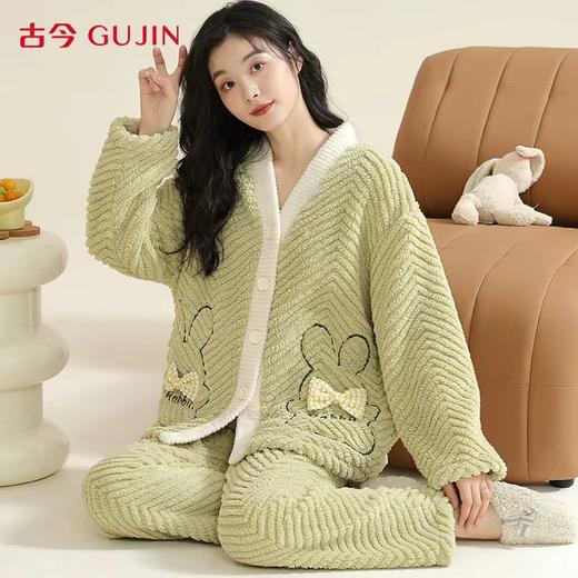 古今福利款提花绒款系列家居服 软糯亲肤 像是扎进云朵里 秋冬保暖必备! 商品图6