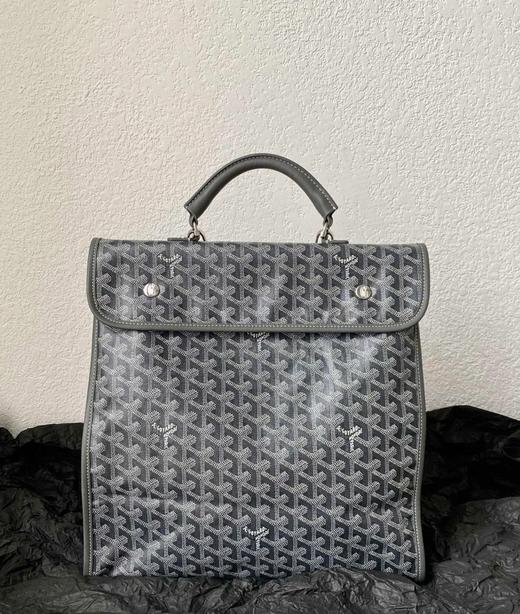 中性款双肩包hu 商品图0