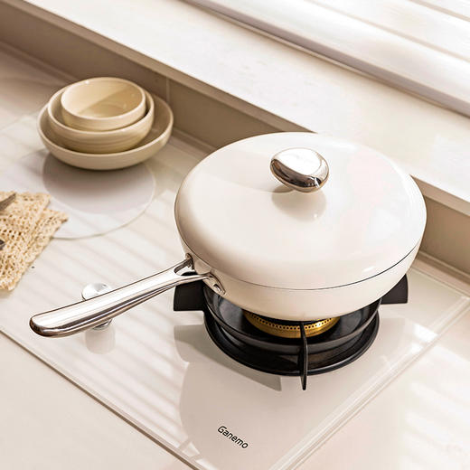 摩登主妇MONAZONE钛陶瓷炒锅家用炒菜不粘锅电磁炉专用煎锅平底锅 商品图3