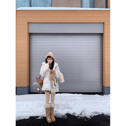 金蘑菇菇 在暴雪时分 Moncl*私服羽绒服 / 三星鸭绒 没有帽子很方便 商品图7
