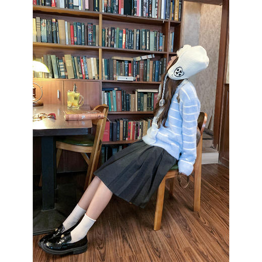 【189元任选2件】现货！蓝白条纹毛衣 商品图2