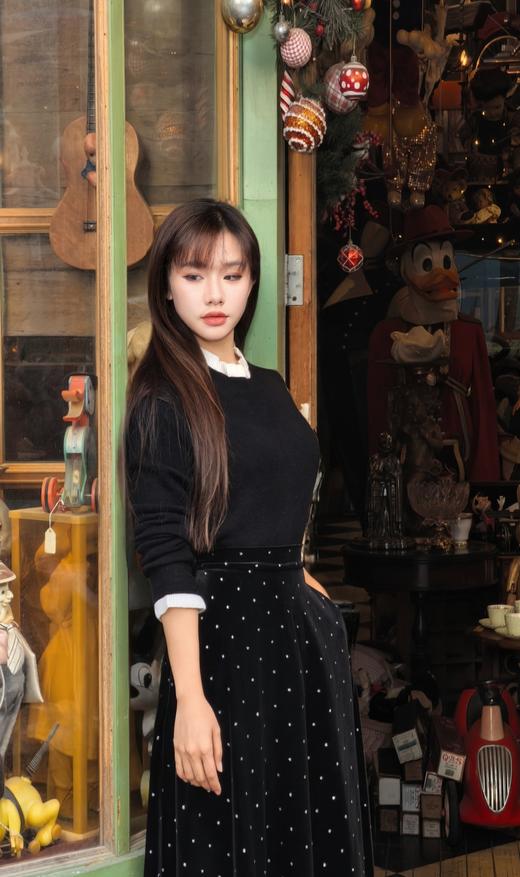 逸红颜明月优选#丝绒波点半裙『碎钻裙』雅致烫银工艺圆点，低调闪耀星空银，日常简约新中式 商品图9