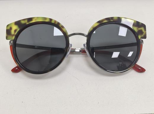 8056597022774 GIORGIO ARMANI 太阳镜 商品图0