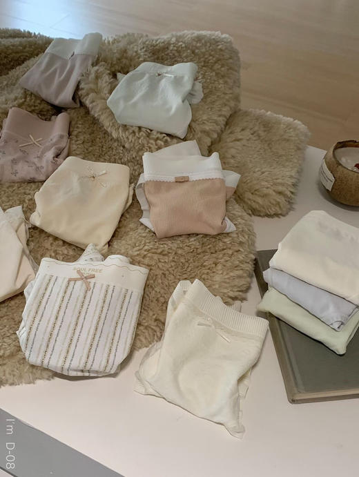 惊喜盲盒8件套～不退换！春秋款家居服上衣+下装 +可居家可外穿休闲单裤+内裤2条+仙女发箍+韩系小发夹2个 诚意满满 商品图4