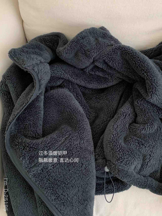 暖暖过冬~冬季情侣家居服两件套 380g加厚加密北极绒蓄热保暖可外穿保暖睡衣女 商品图11