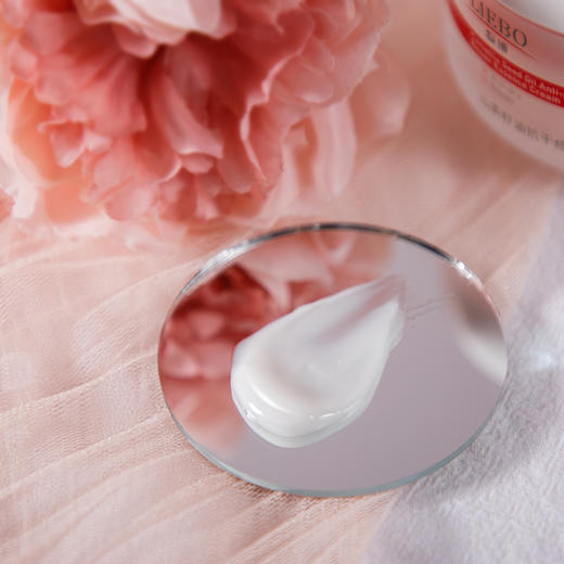 【云南白药首任总工程师研发】裂博 山茶籽油护手霜/足霜/身体乳/精华霜 滋润保湿 商品图4