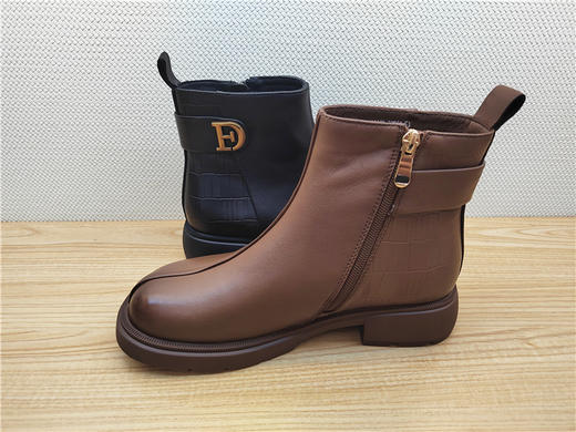 豪行秋冬新款23438988牛皮低跟复古休闲女靴单靴短靴 商品图2