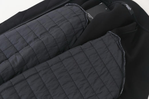 【秒杀价已调 直接拍】MAX  面料软弹的 女士廓形 短外套 商品图9