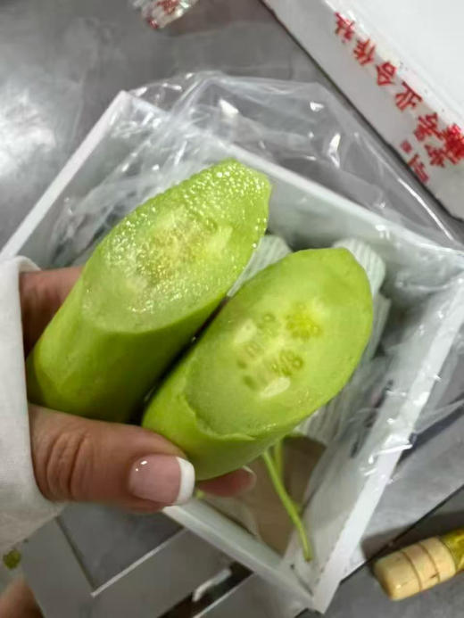 超级新鲜的“水果野黄瓜”绿色新鲜水果🌵  清爽你的味蕾！瘦身女士的佳品！小巧秀美，青翠欲滴，鲜嫩清脆🌸 清香扑鼻，清洗一下即可食用，营养丰富，美容美颜💆！ 商品图7